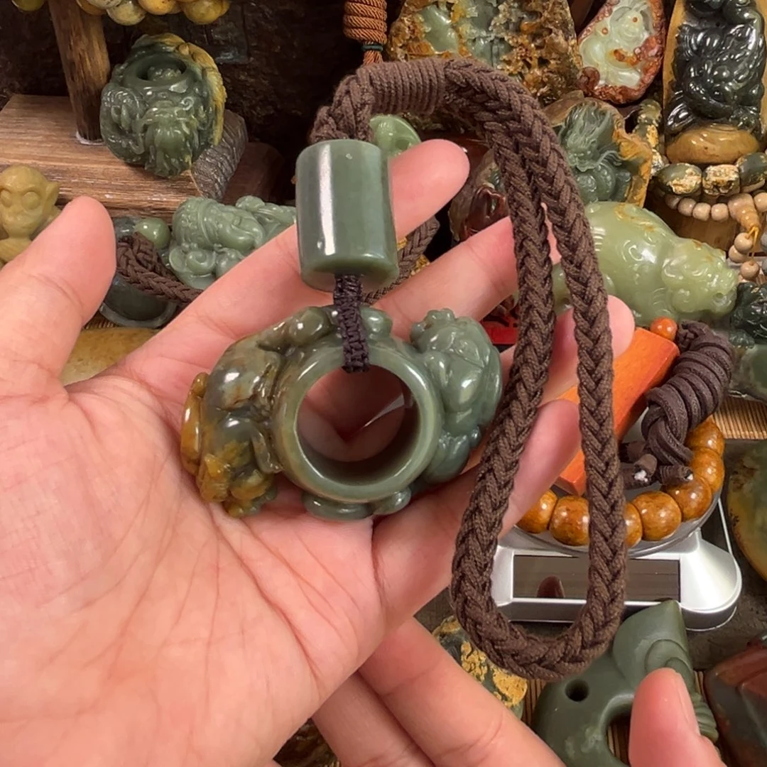 胜***e岫岩河磨玉（透闪石质玉）未镶嵌把件