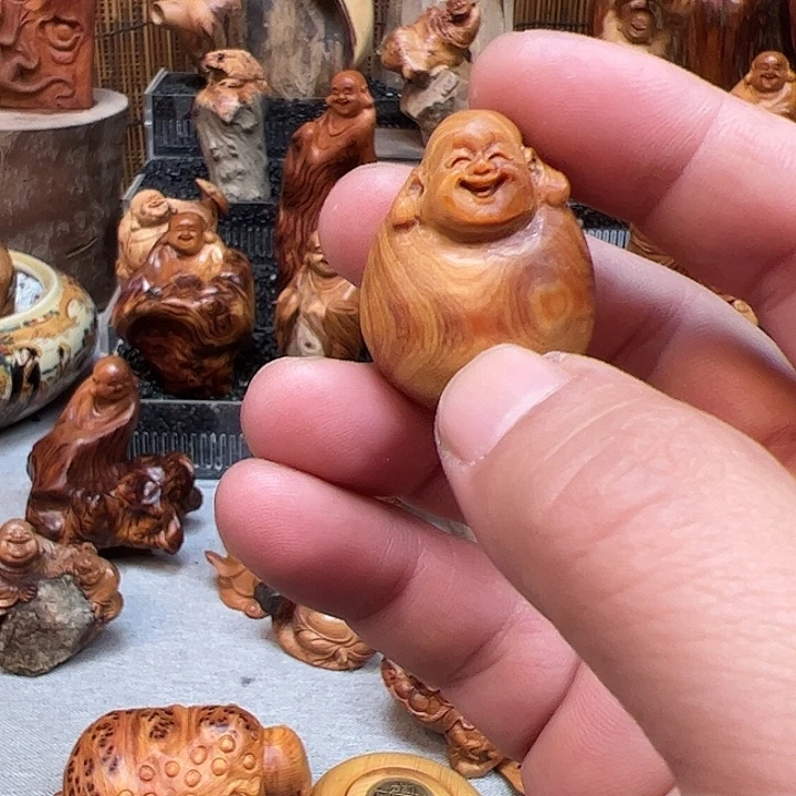 小***谢柏木手把件的设计和制作