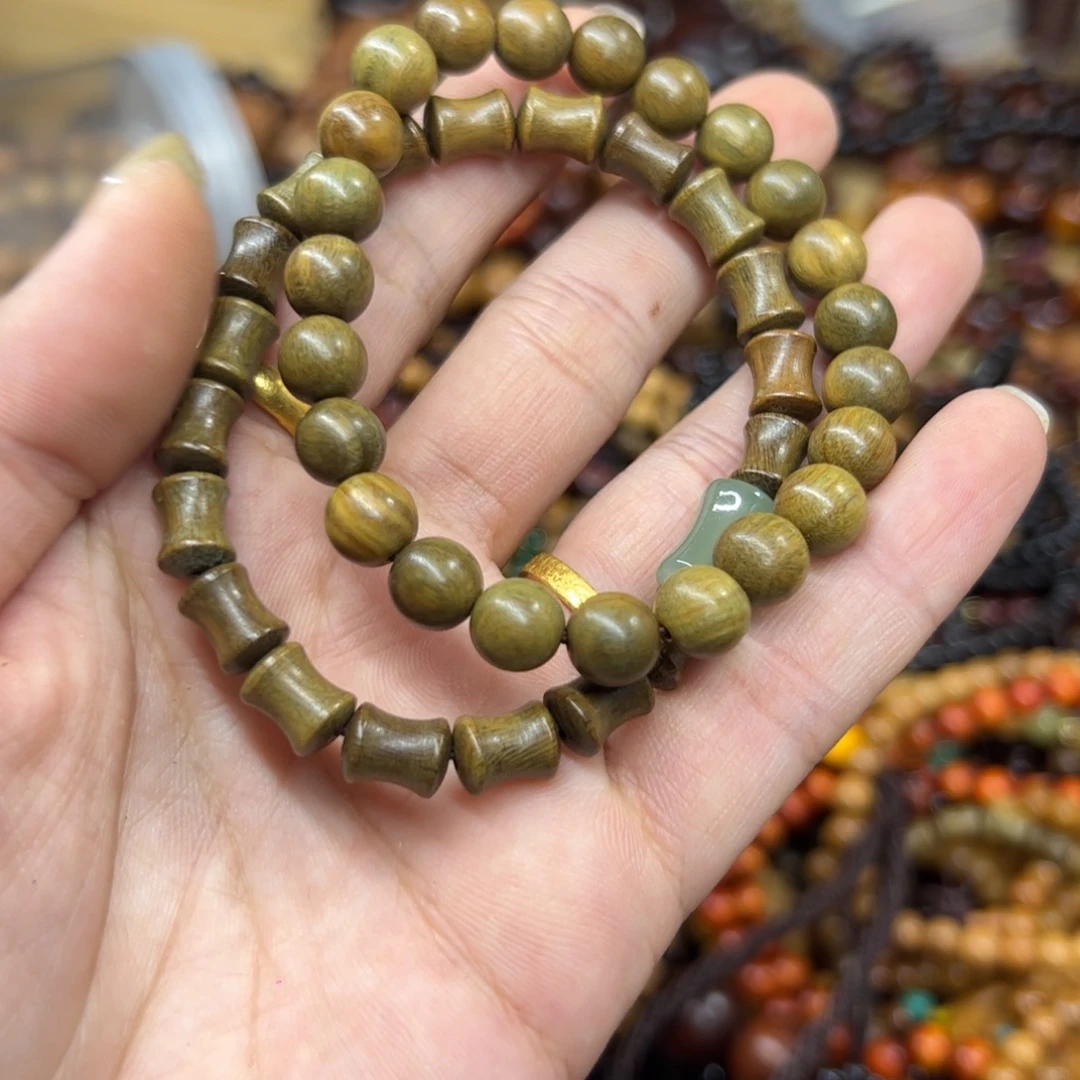 维腊木（绿檀）无事牌