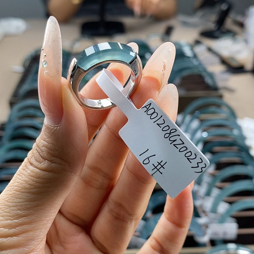 翡翠未镶嵌手镯戒指16