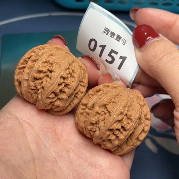 文玩核桃把件粗筋38