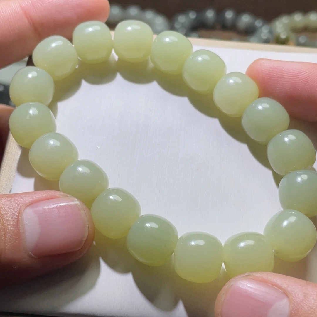 未镶嵌手链和田玉