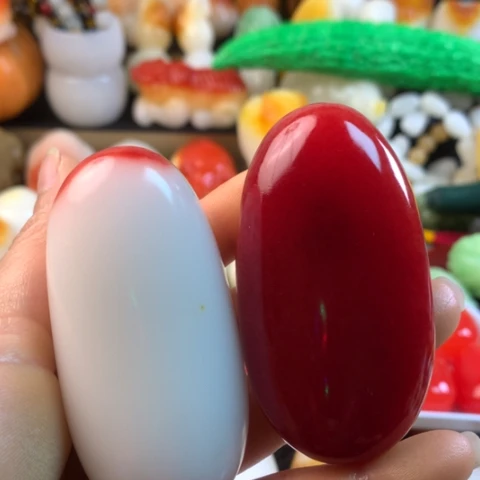 完全开放新疆戈壁五彩彩石