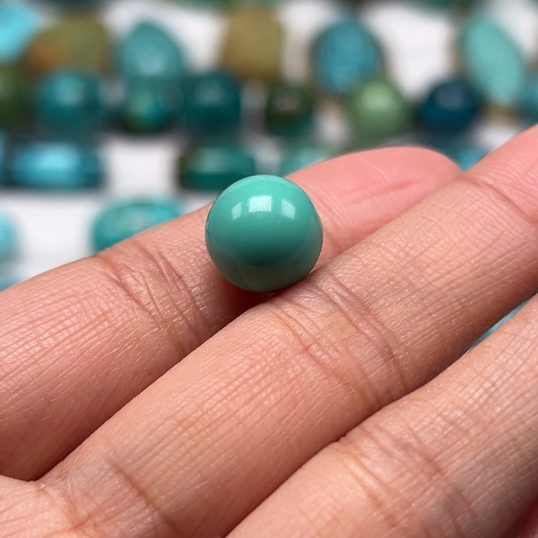 M***6绿松石未镶嵌珠宝奇石