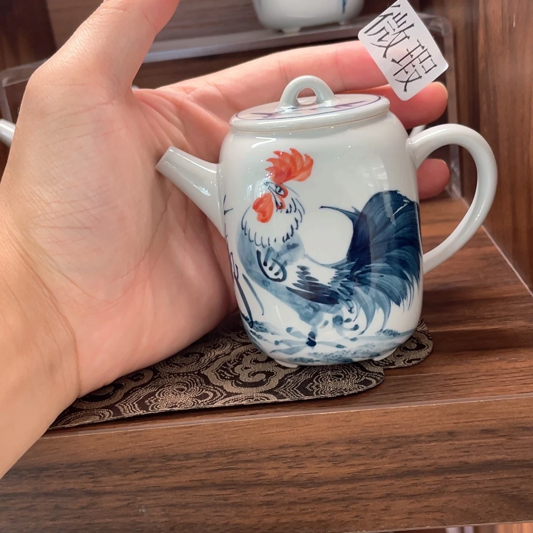 釉下手绘茶具微瑕