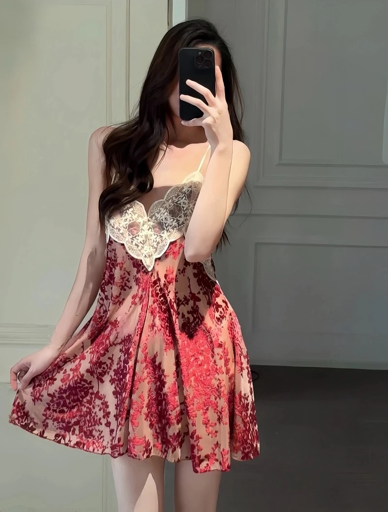 L(014)烧花家居植绒法式蕾丝性感V领吊带睡衣2025夏季范性感睡衣