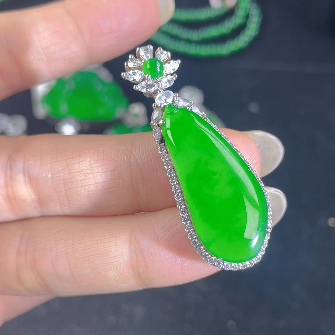 翡翠吊坠(不含链)银S925镶嵌