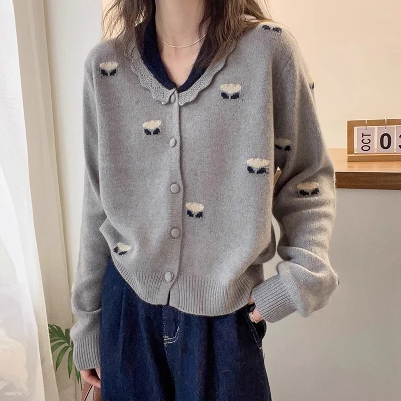 3487绣花百搭显瘦气质时尚娃娃领显瘦针织开衫上衣