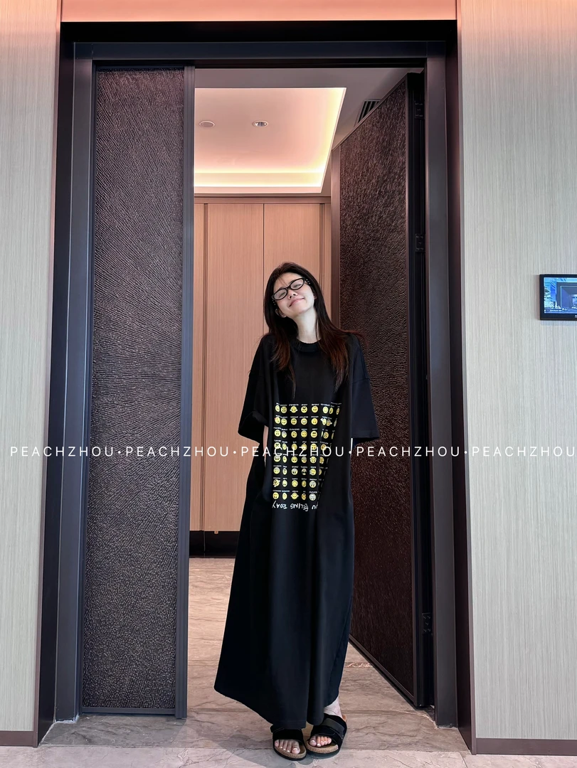 『PEACHZHOU』emoji表情包印花宽松休闲慵懒圆领T桖长款连衣裙女