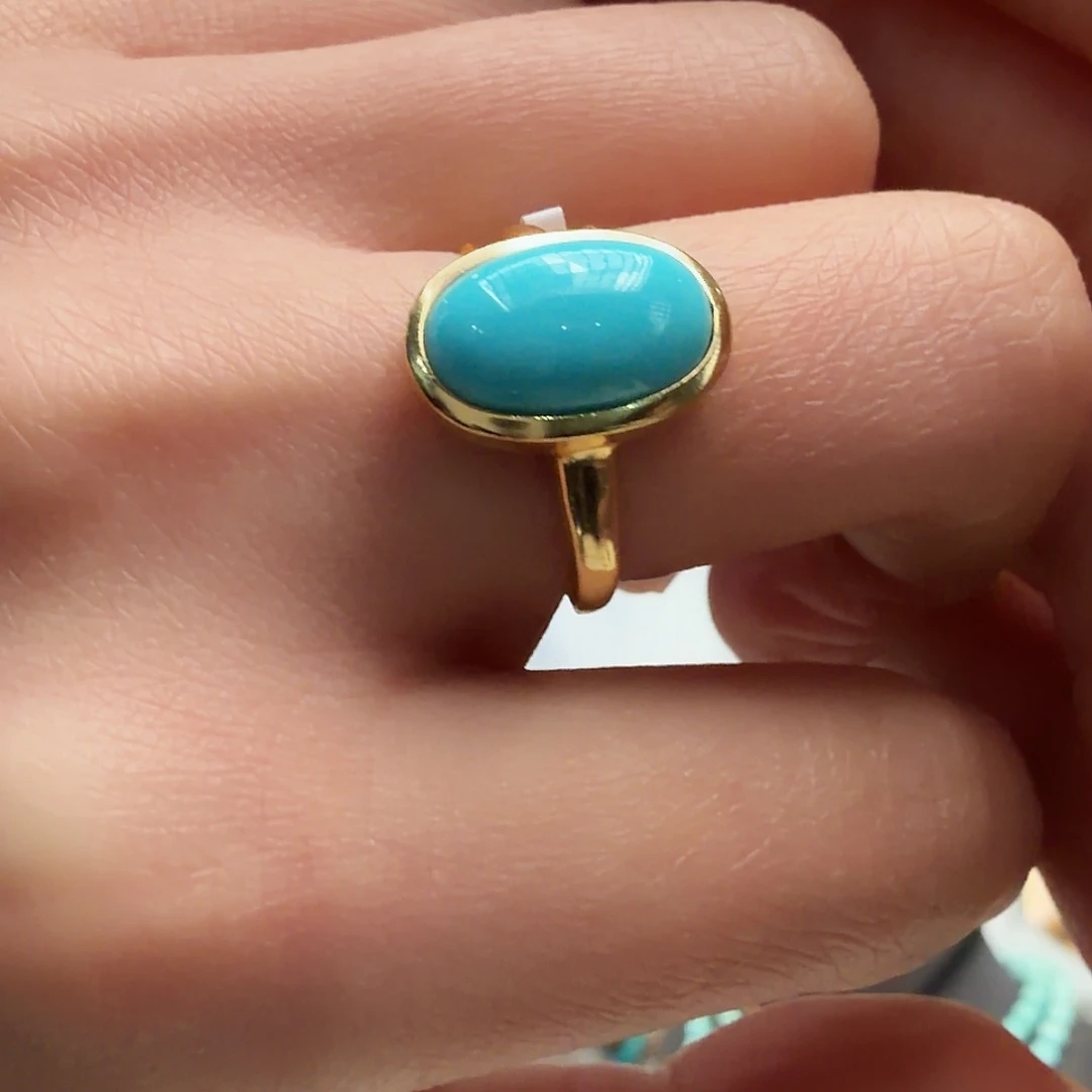 绿松石未镶嵌颈饰