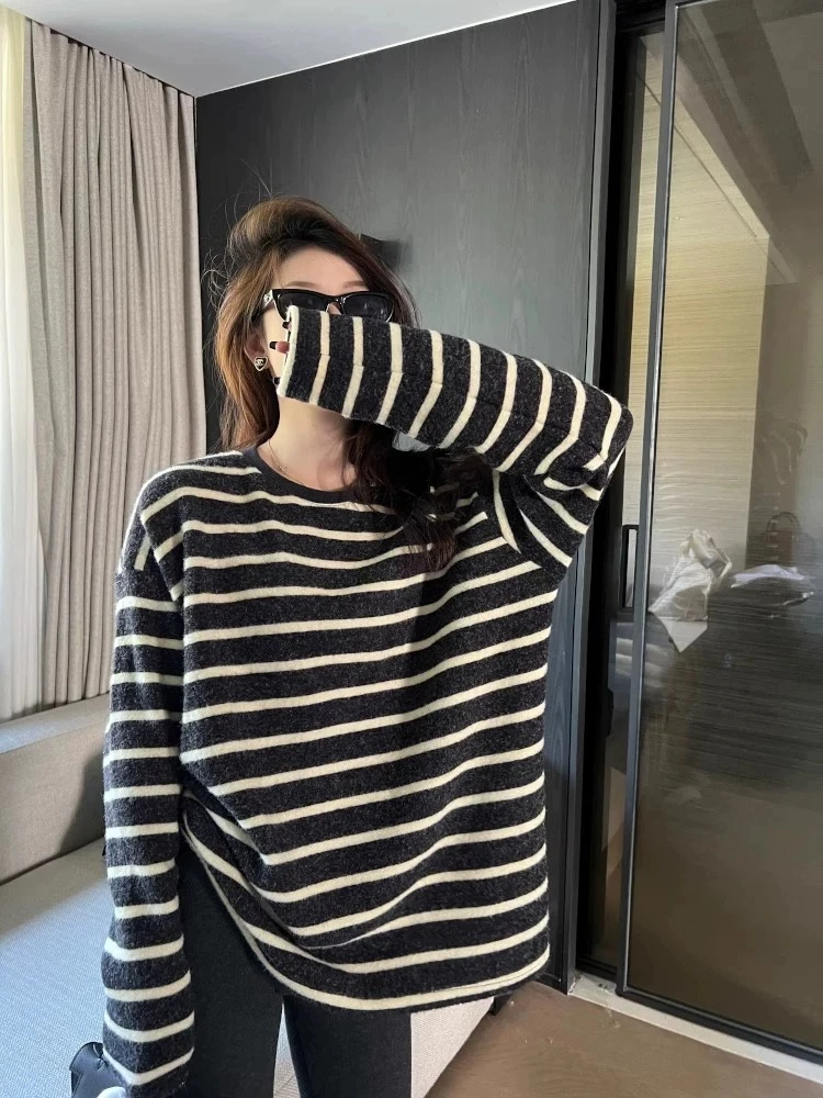 【杨嘻嘻】即墨韩版 中长款长袖排汗女条纹T恤宽松慵懒风时尚33328