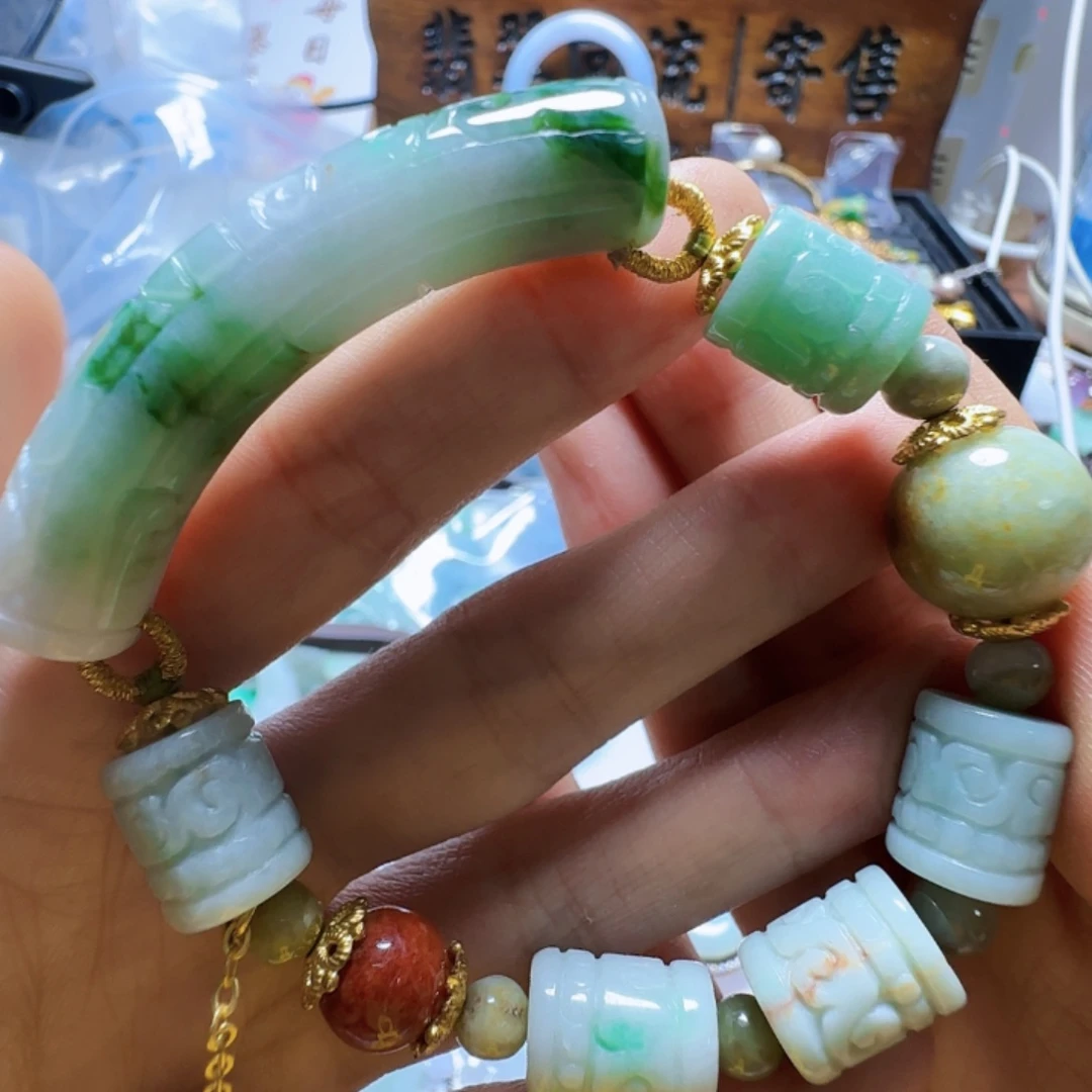 糯***子翡翠未镶嵌手镯翡翠240