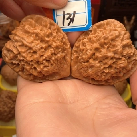 文玩核桃吊坠一***.官帽47