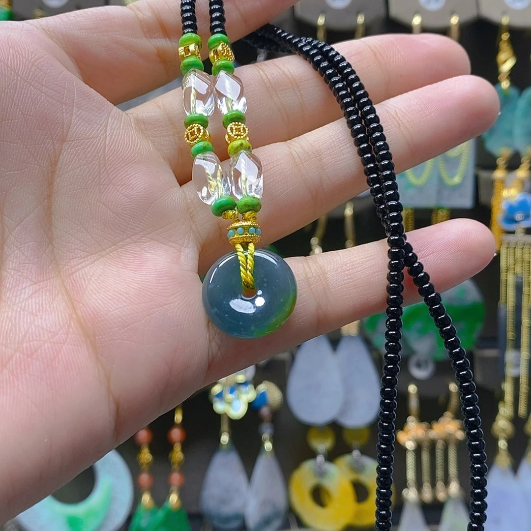 未镶嵌翡翠耳饰翡翠