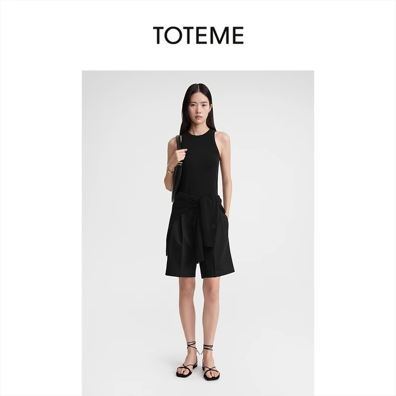 TOTEME女装黑色圆领弧形接缝拉链背心