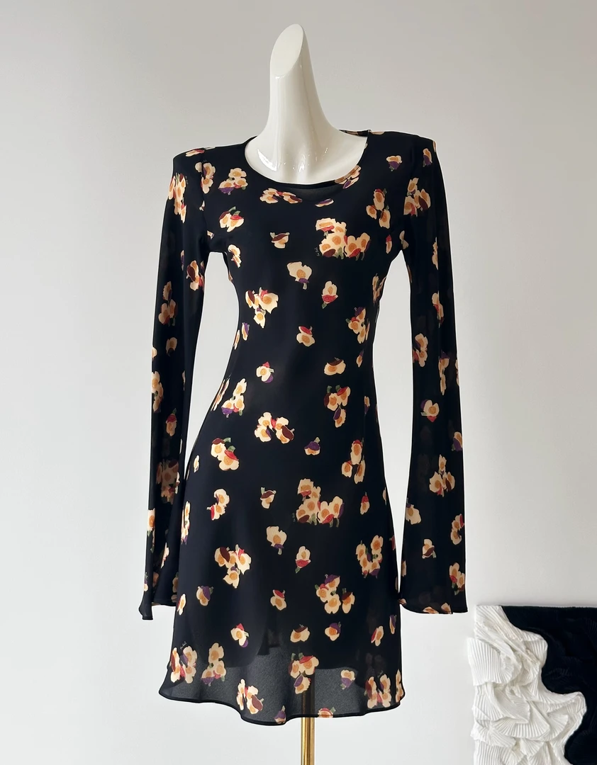 A真丝裙桑蚕丝修身长袖斜裁辣妹复古小众连衣裙S-7279