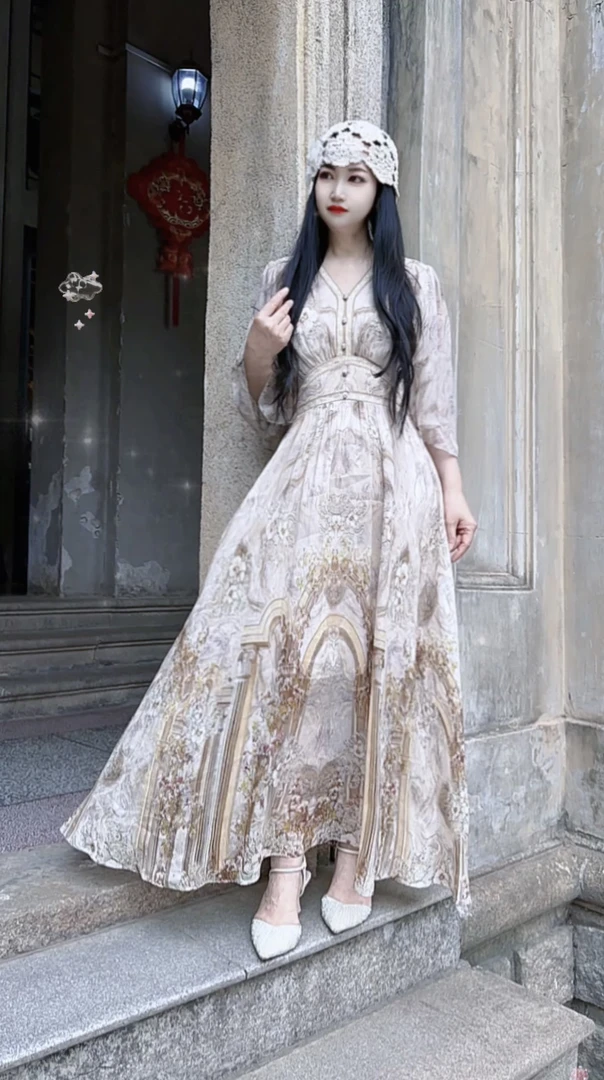 休闲风新中式法式时尚连衣裙桑蚕后妈蕾丝显瘦气质复古长款重工