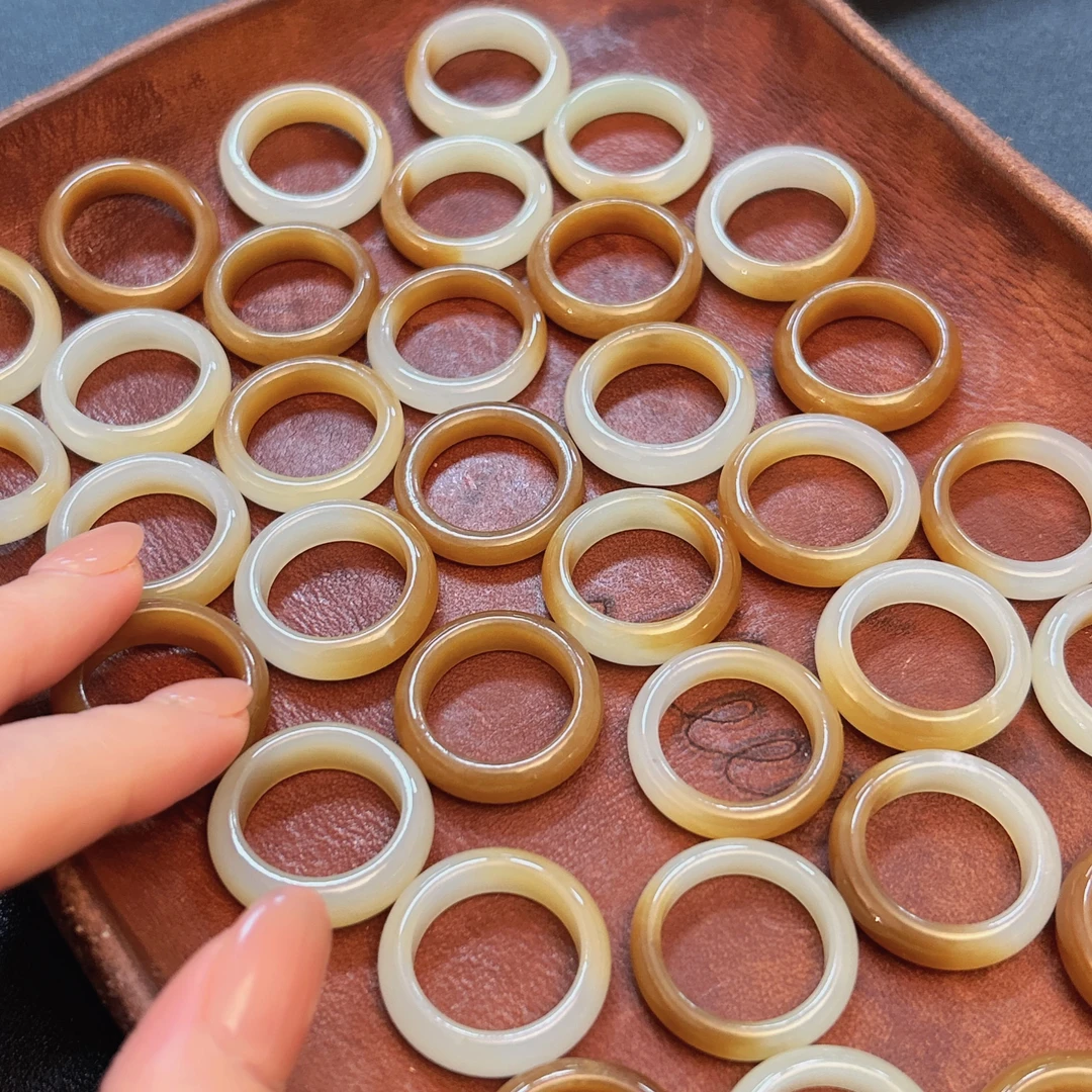 和田玉戒指 244735【多样性发其一】