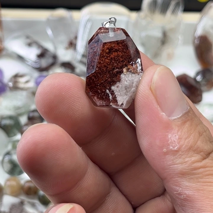 *****未镶嵌吊坠(赠链)水晶