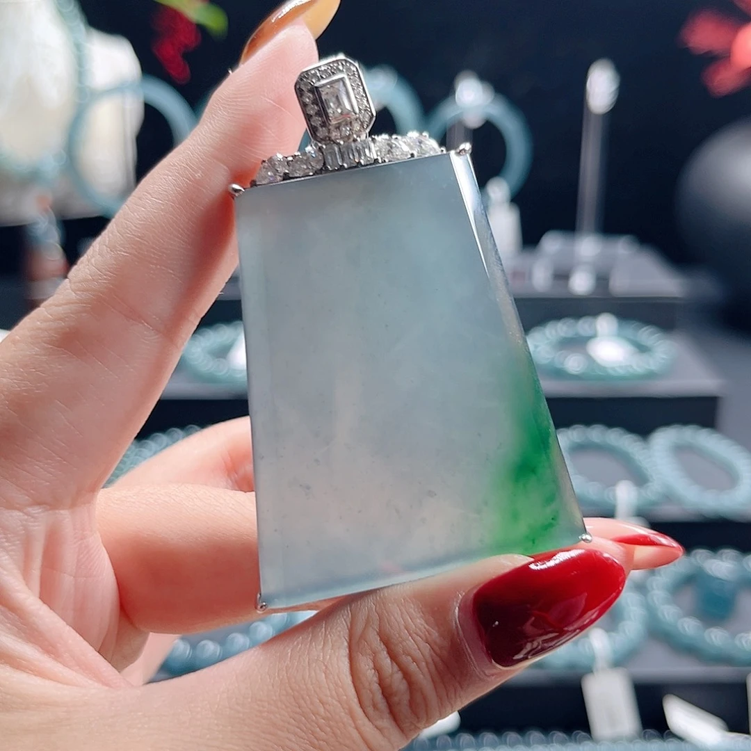 三***軒翡翠未镶嵌手链无事牌四五阳绿