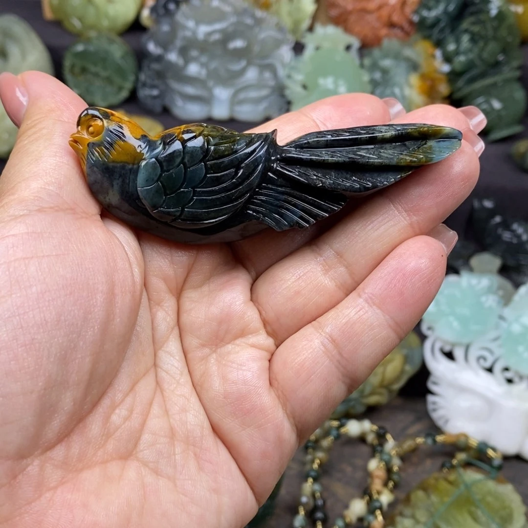 蛇纹石玉颈饰未镶嵌北****⁸