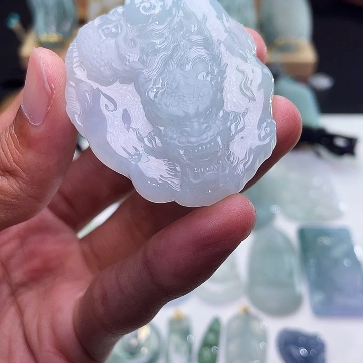 未镶嵌定制翡翠翡翠龙牌