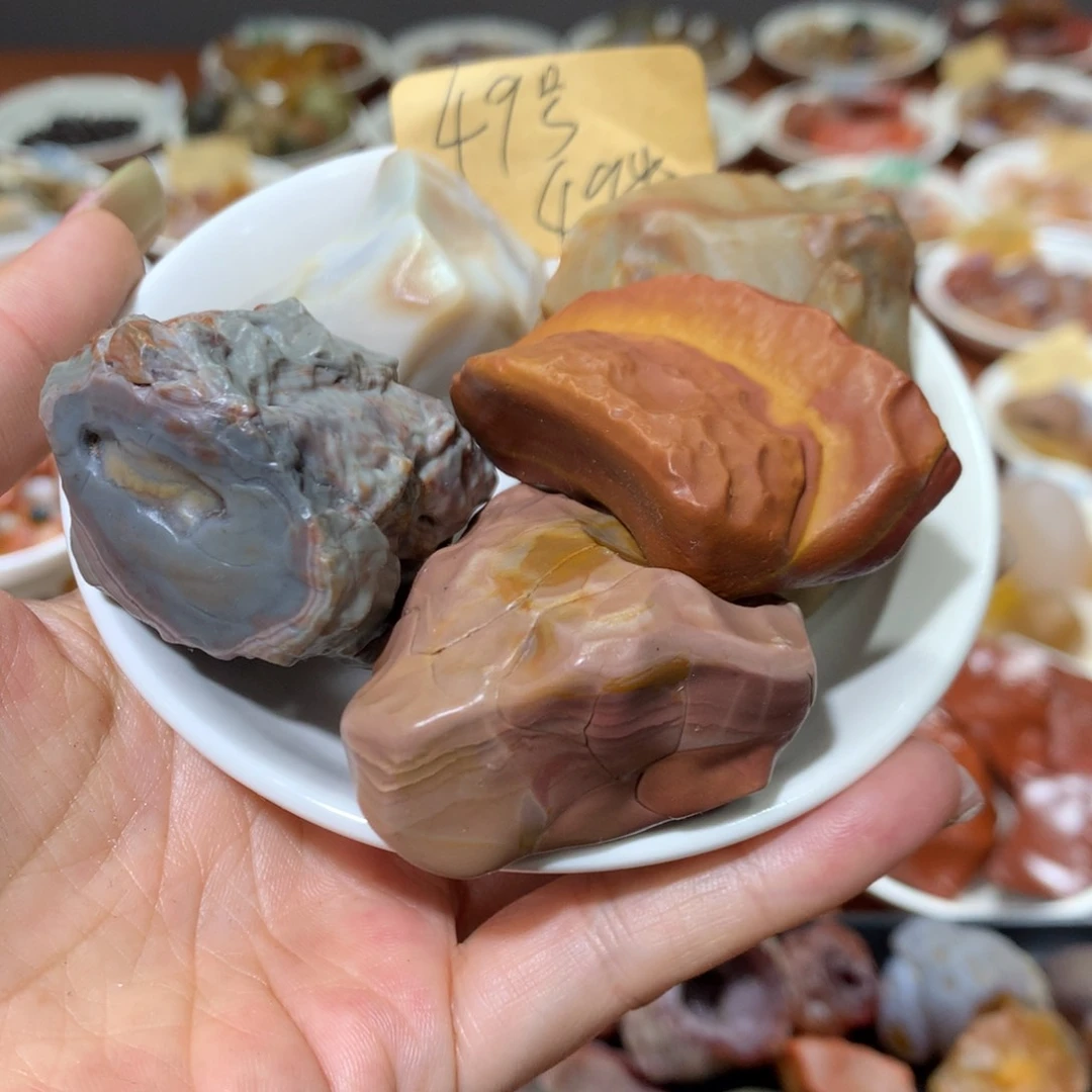 玛瑙石雕刻工艺精湛