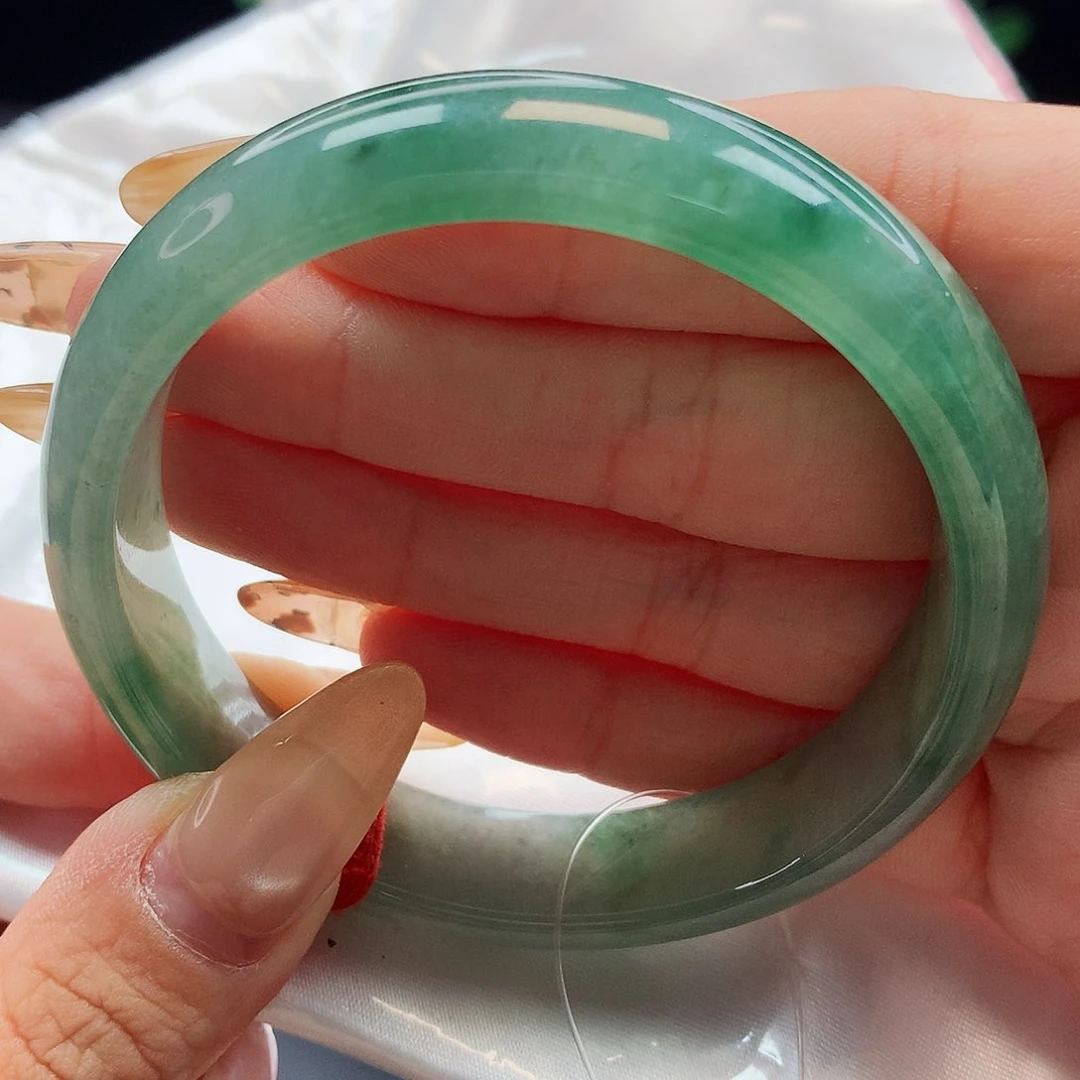 未镶嵌手镯翡翠16