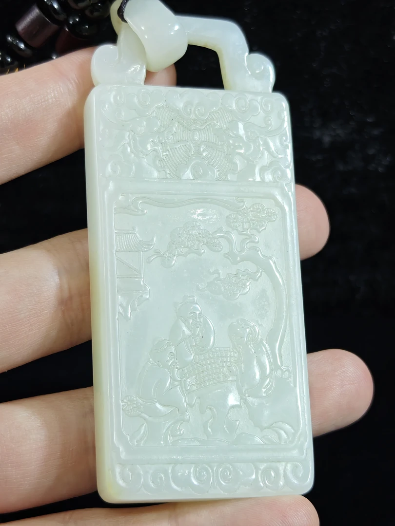 旧藏天然和田玉子冈玉牌挂件吊坠配饰76克88*36*8mm