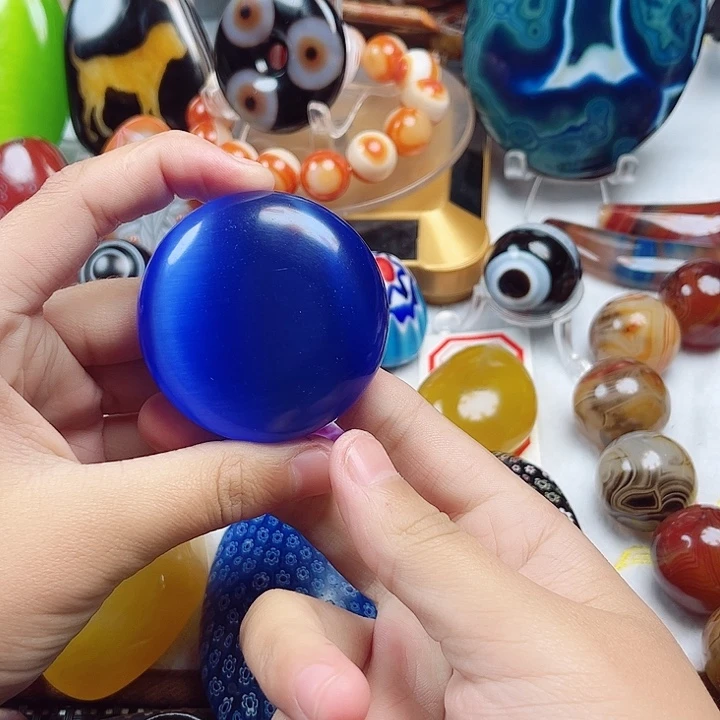 玛瑙/玉髓未镶嵌珠宝奇石