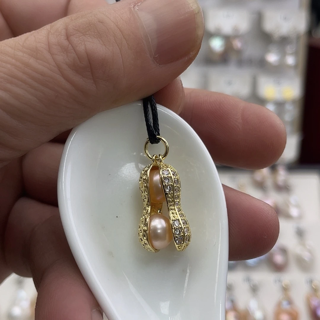 淡水珍珠颈饰未镶嵌