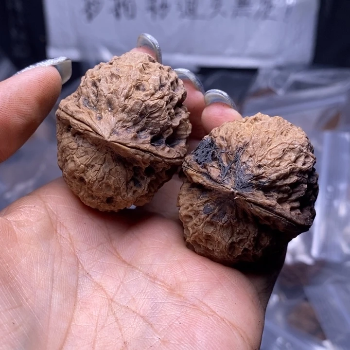 文玩核桃把件云南野生铁核桃153号43mm