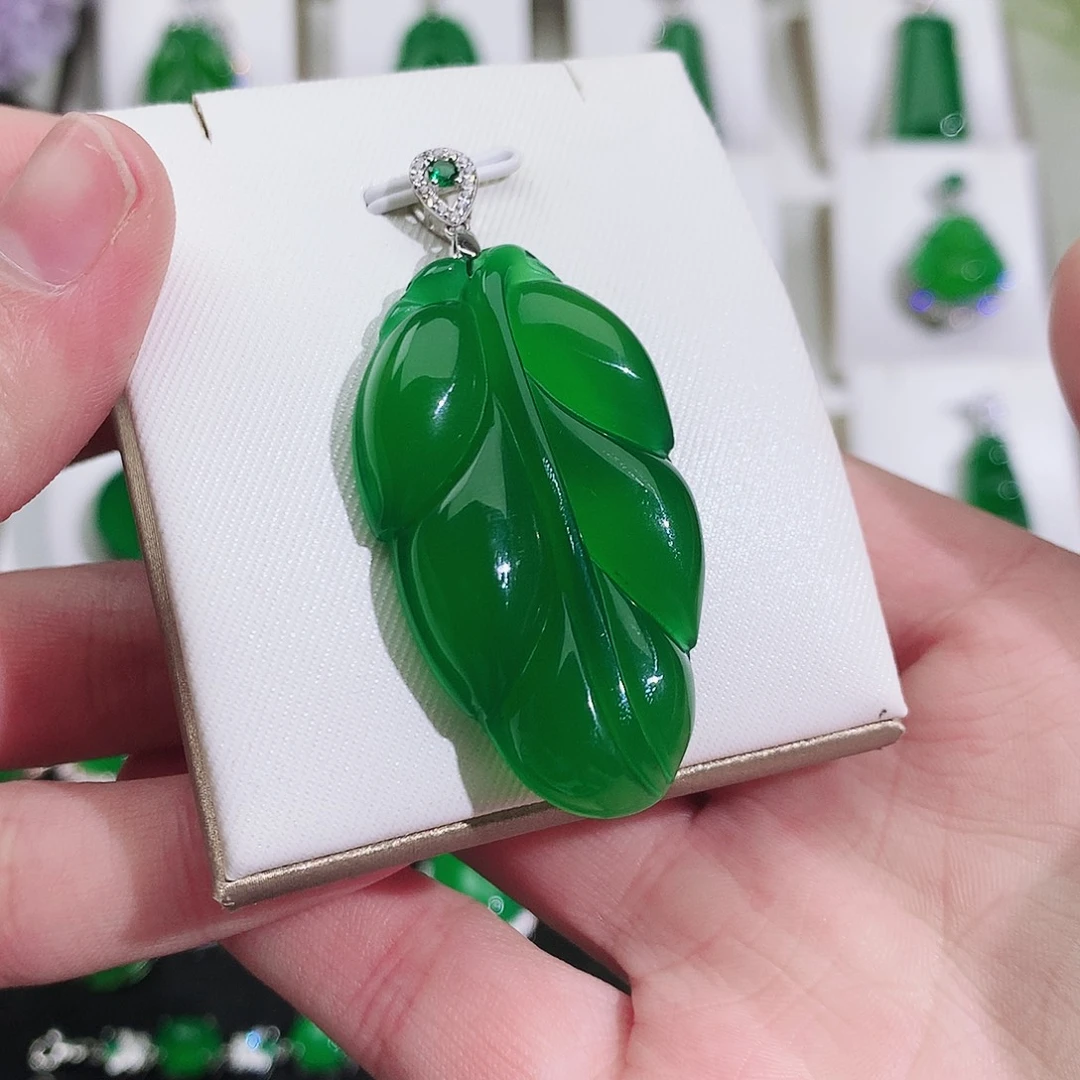 玛瑙/玉髓银S925镶嵌颈饰纯天然珠宝玉石正品裸镶叶子项链银