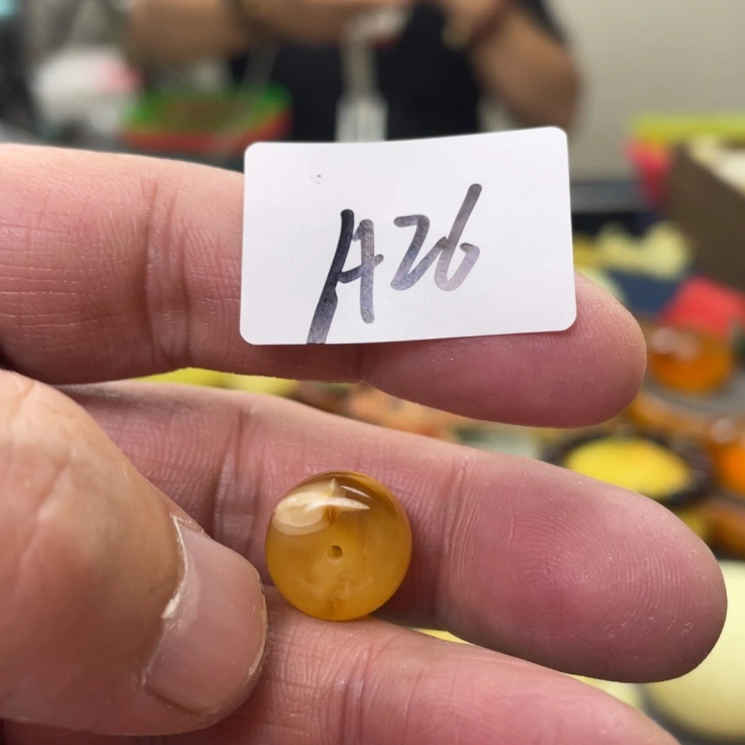 手链琥珀未镶嵌多样性发，发其中一件