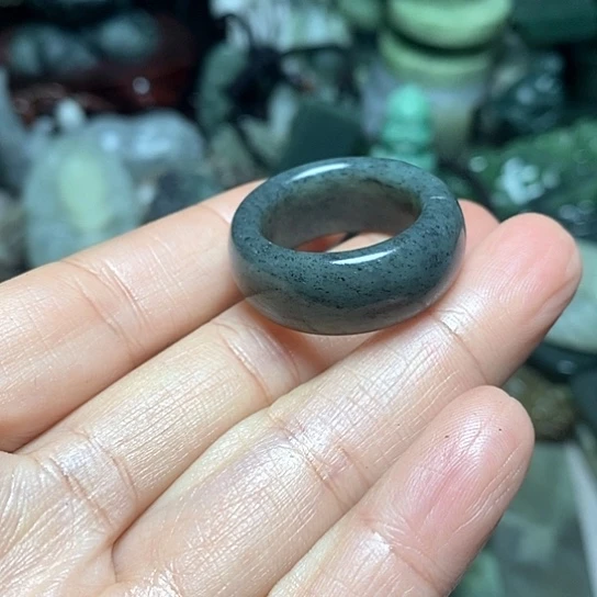 未镶嵌和田玉（糖玉）珠宝半成品