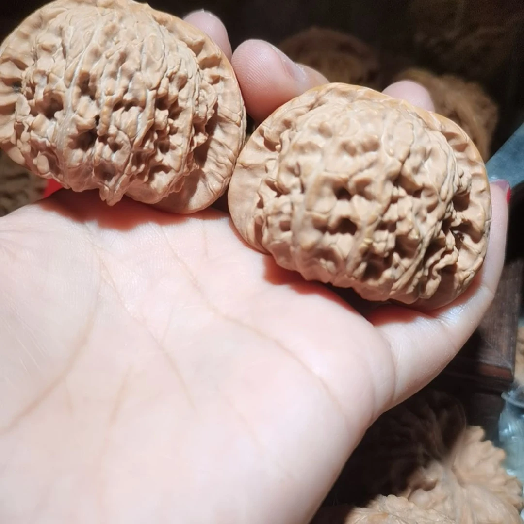 猴头核桃吊坠明*48闷白狮子