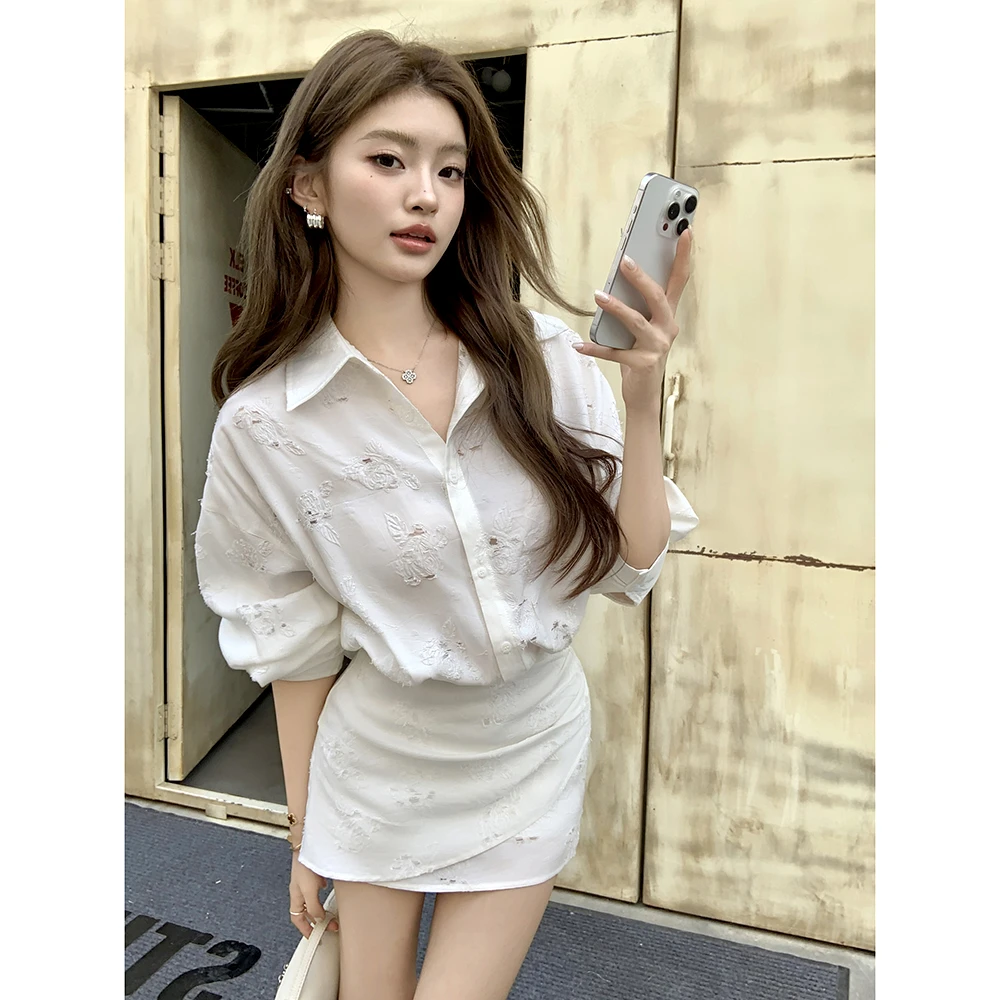 2025春夏新款白色玫瑰镂空长袖衬衫连衣裙女性感短裙收腰包臀裙子