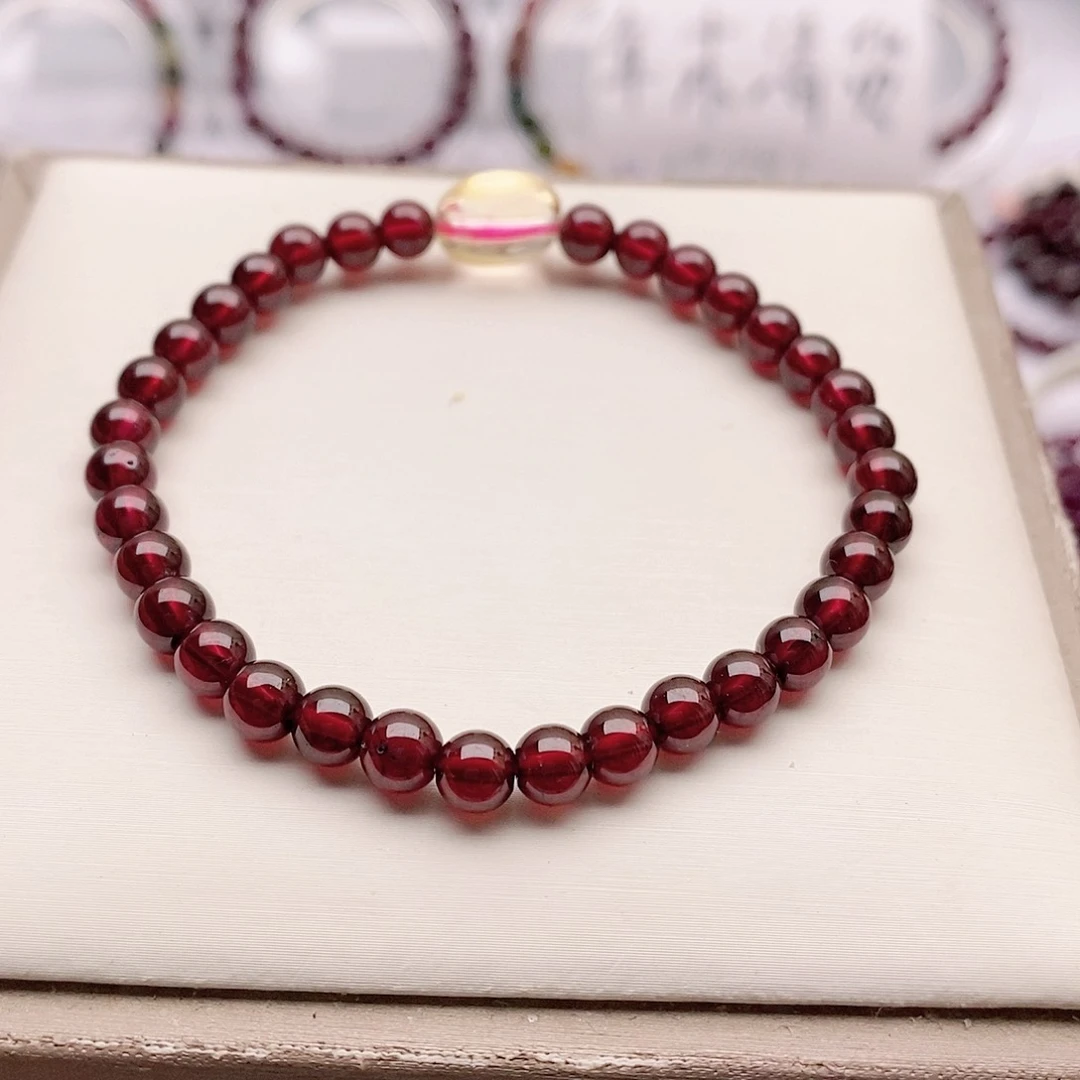 【闪购商品】石榴石手链未镶嵌5.3
