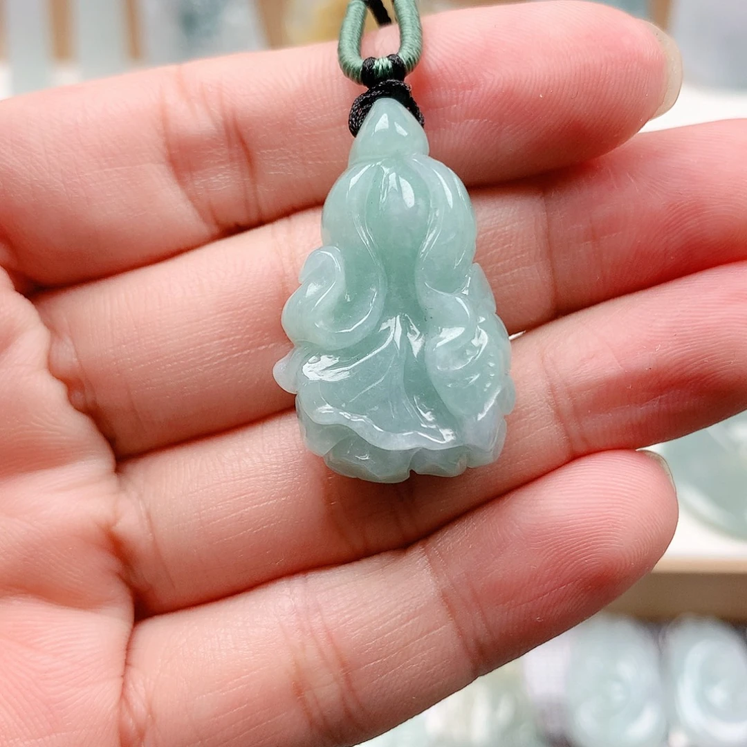 翡翠未镶嵌吊坠(不含链)28白菜