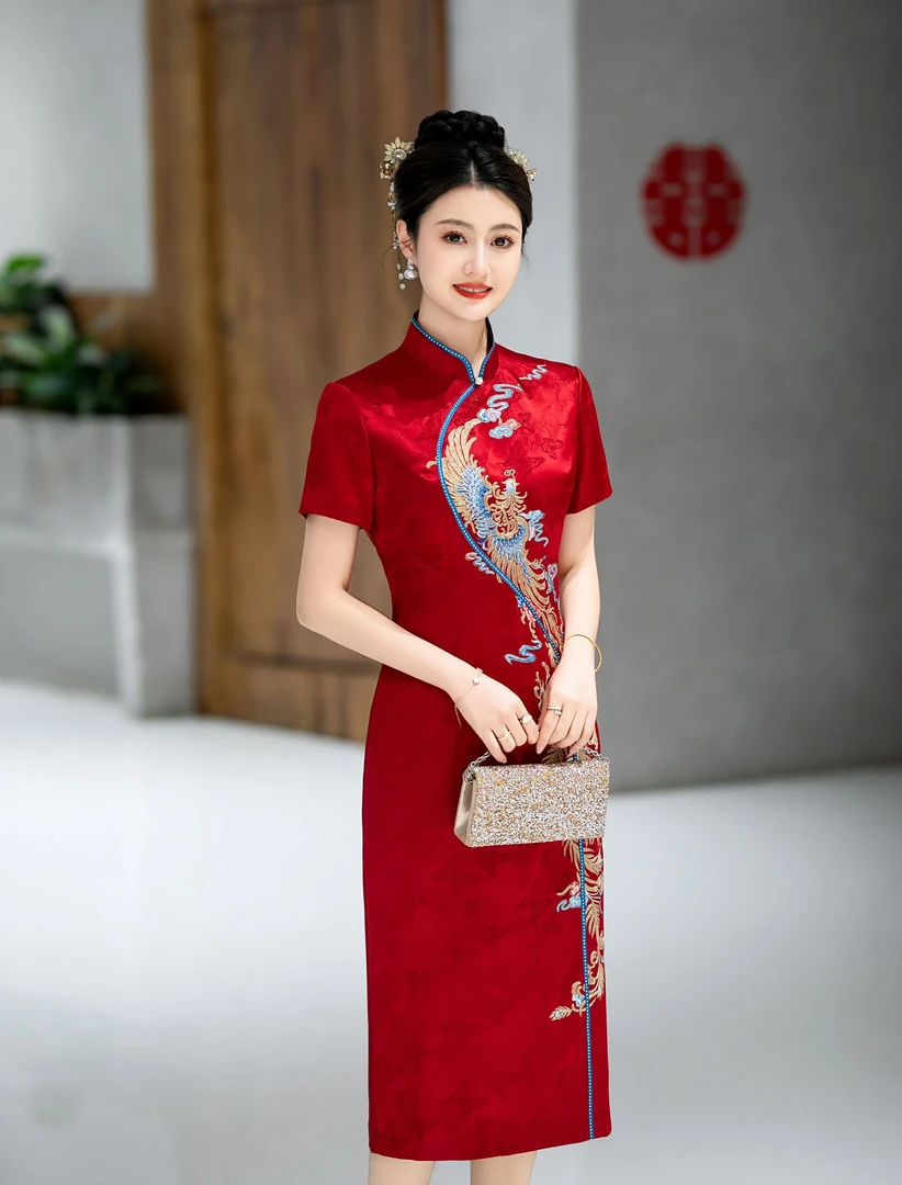 2025款高端婚礼妈妈装复古改良绣花醋酸锻旗袍裙气质喜婆婆婚宴装