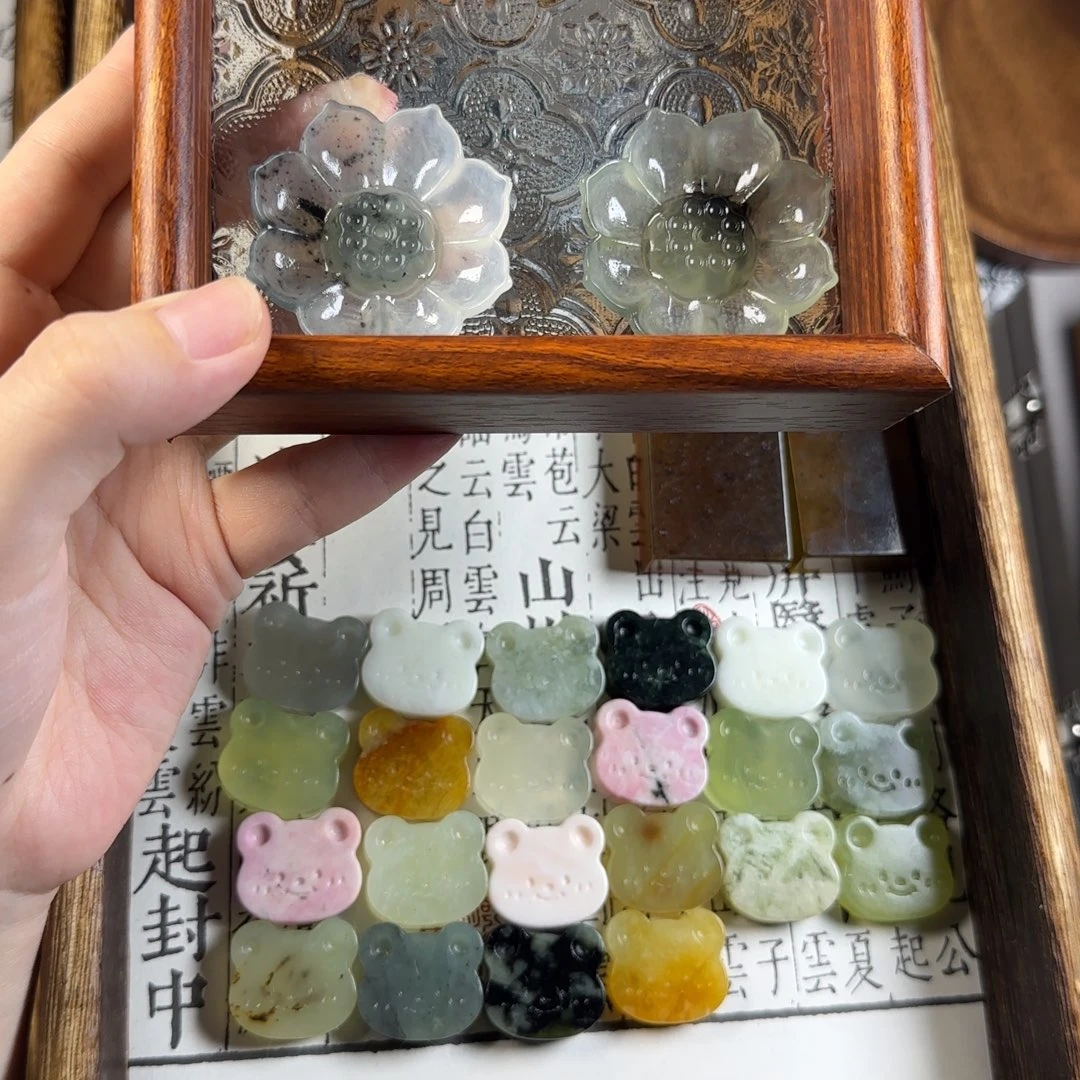 商***愿蛇纹石玉合金颈饰