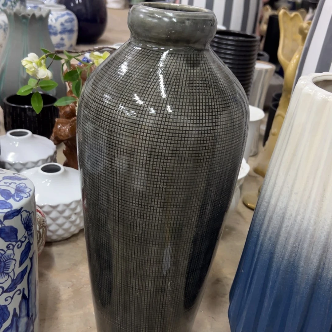 微瑕青花瓷器值得厚爱