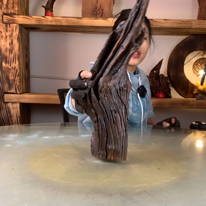 Z***…天然的云南紫柚木会黄水