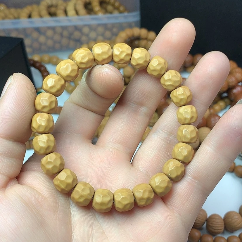 【闪购商品】猴头核桃手串曹奶酪