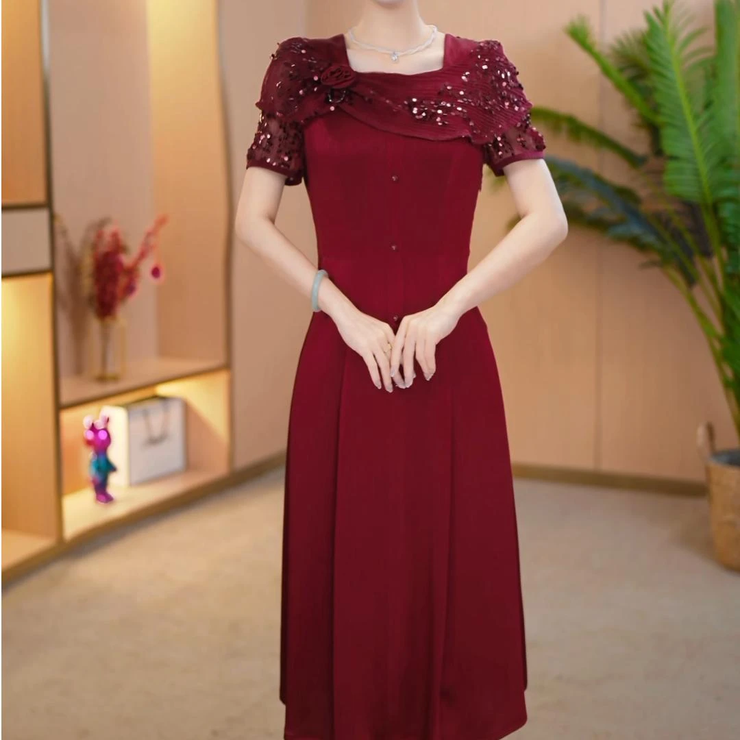 2025夏季新品红色显白阔太太高级收腰修身端庄洋气中长款连衣裙