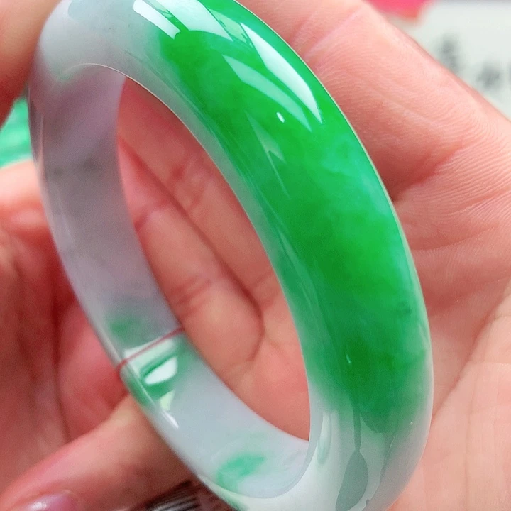 一***购翡翠未镶嵌手镯天然翡翠手镯