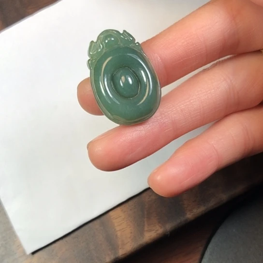 翡翠未镶嵌颈饰缅甸A货，每天下午1点半开播