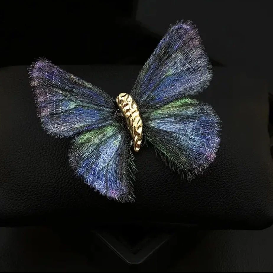 铜合金胸针 蝴蝶轻奢胸针高档刺绣蓝紫高级感小众衣服胸花时