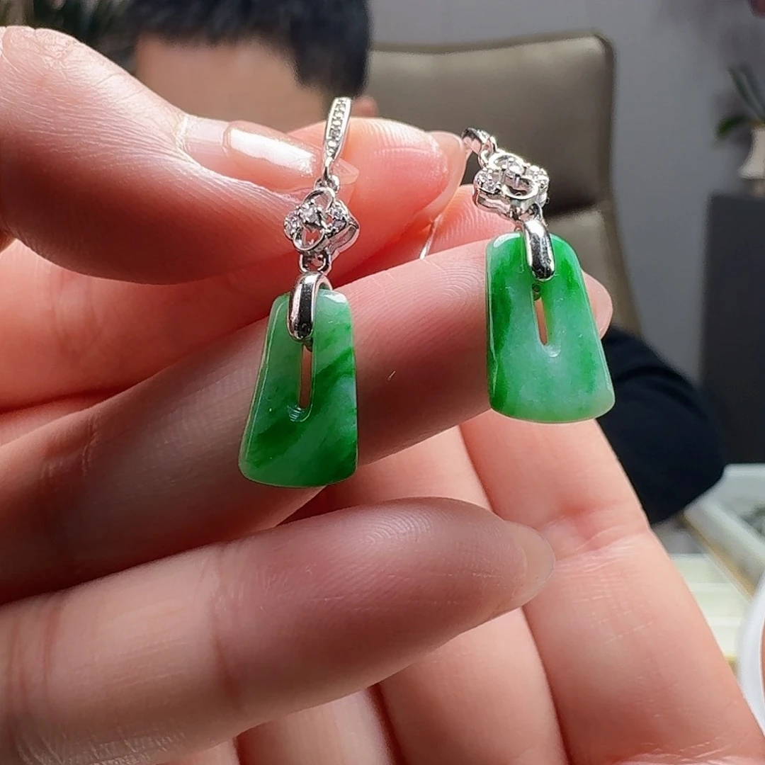 翡翠耳饰银S925镶嵌天然