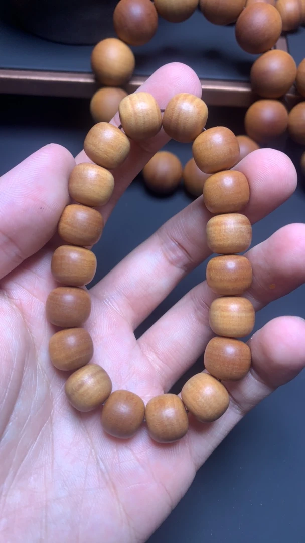 老山檀香11X12老型珠红肉横纹沉水（二档）